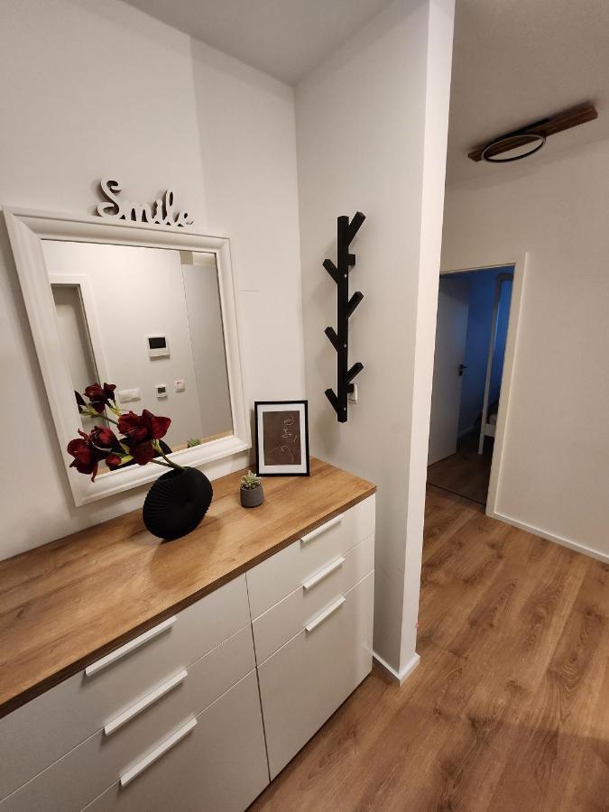 Mickey Apartment Old Town Bratislava Luaran gambar
